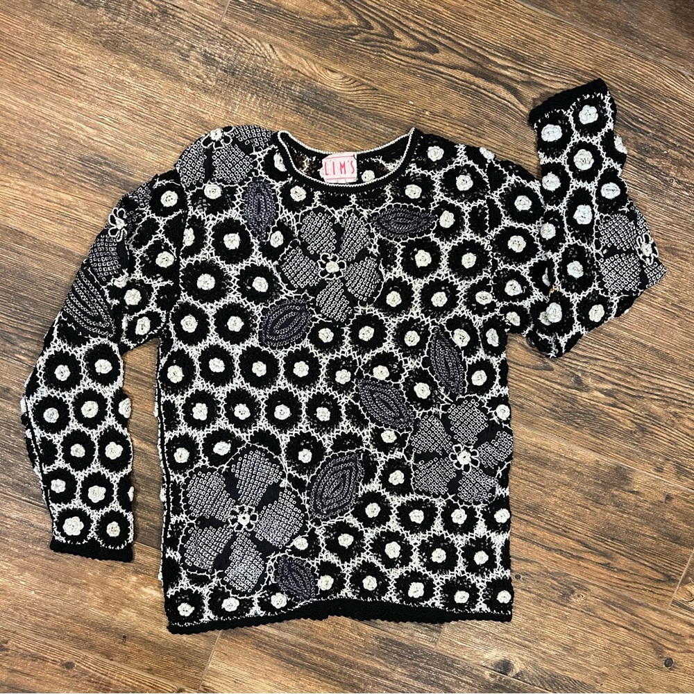 Vintage 70s LIM’S Black & White Crochet Sweater – Medium